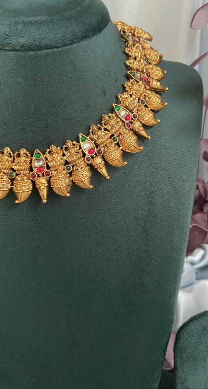 Ahaana Temple Necklace Set