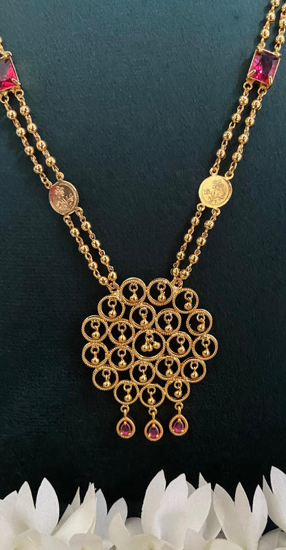 Urvashi Flower Coin Necklace Set