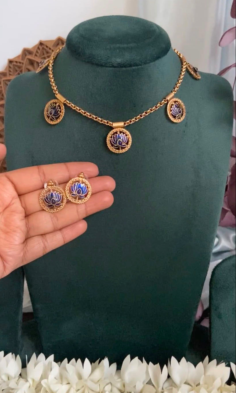 Harsha Blue Lotus Necklace Set