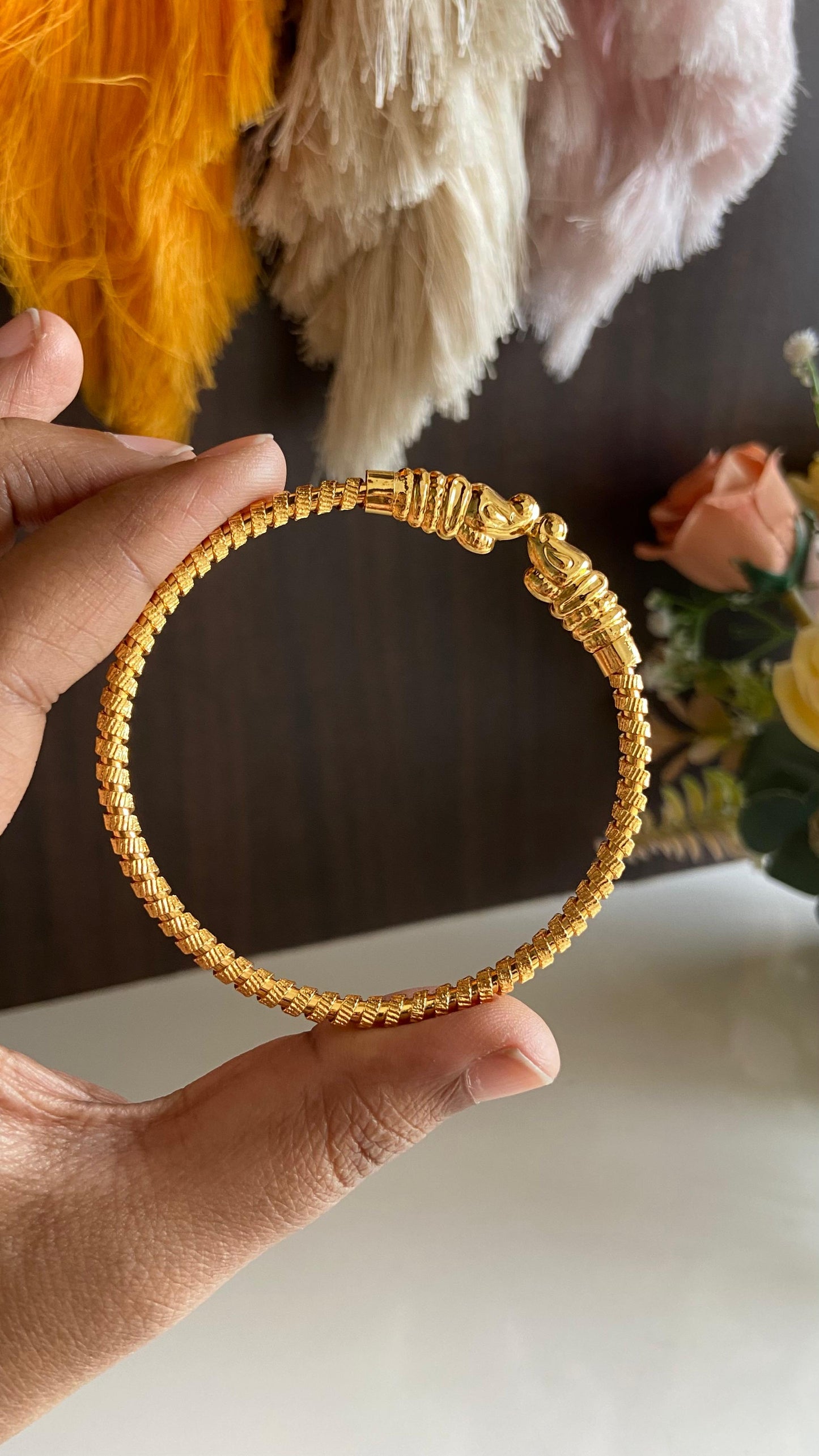Vintage Elephant Face Design Bangle