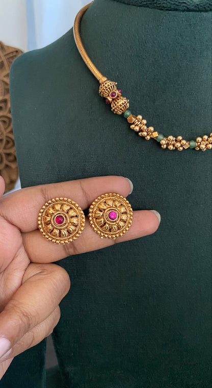 Rudra Hasli Necklace Set