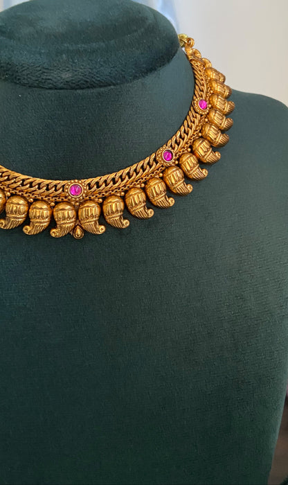 Revathi Antique Mango Necklace Set