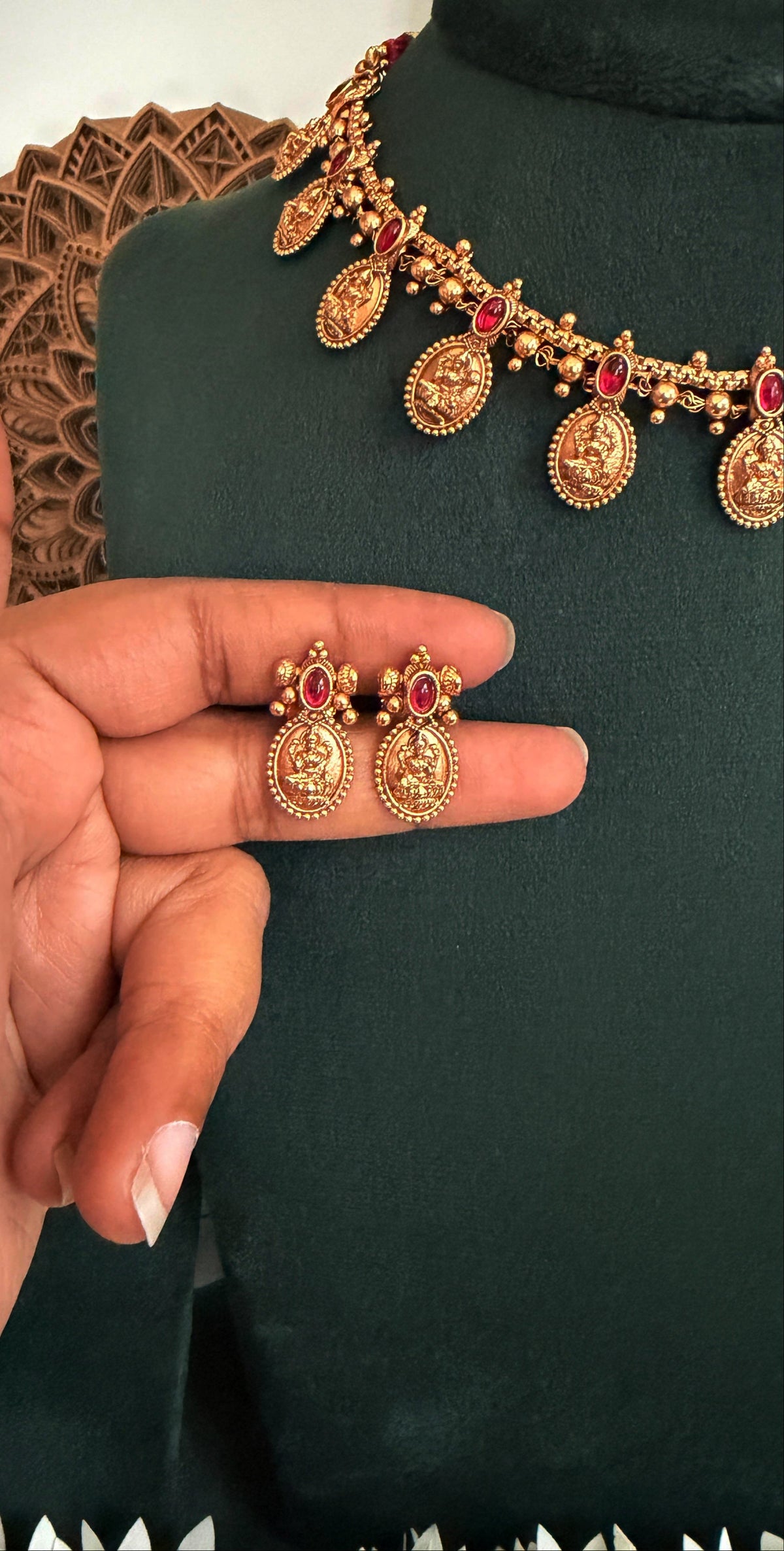 Sharika Lakshmi Necklace Set
