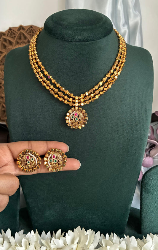 Pranika Ashtapailu Necklace Set