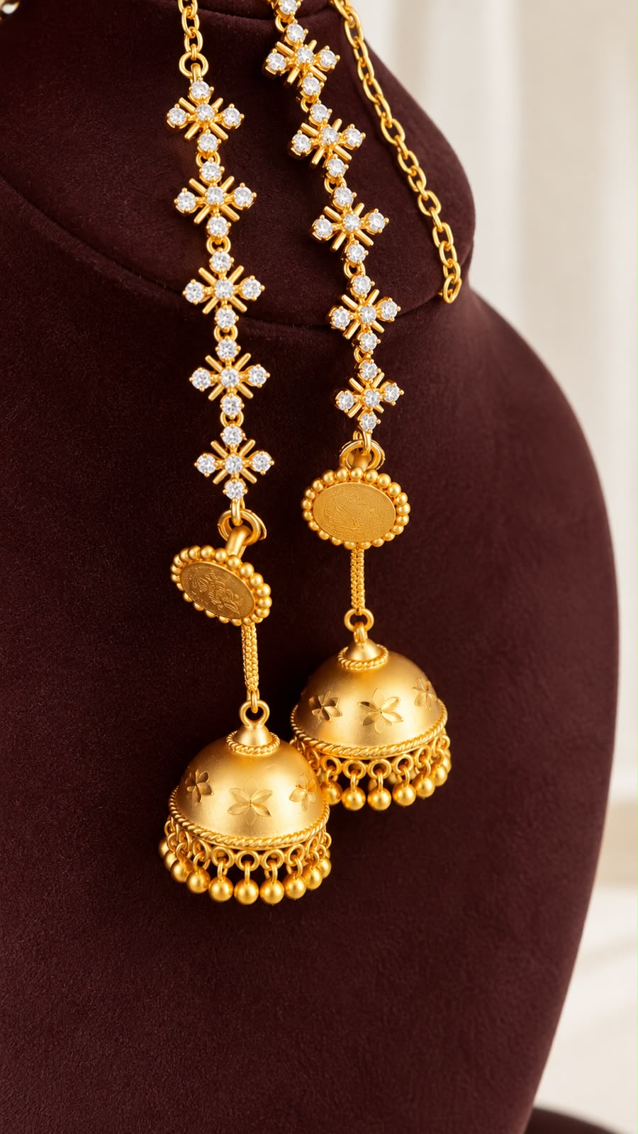 Alli Golden Jumka With Ear Chain