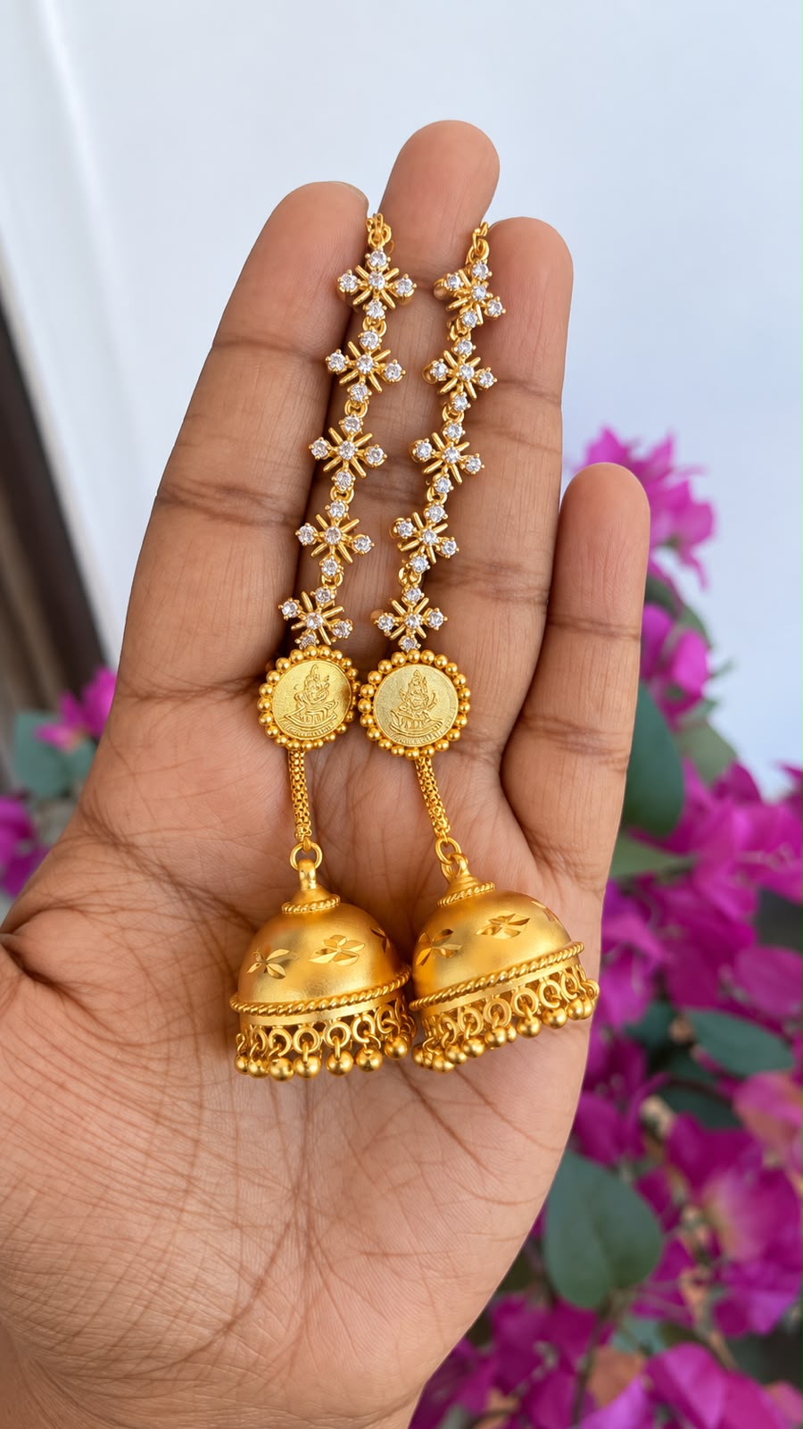 Alli Golden Jumka With Ear Chain
